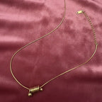THE COIL NECKLACE