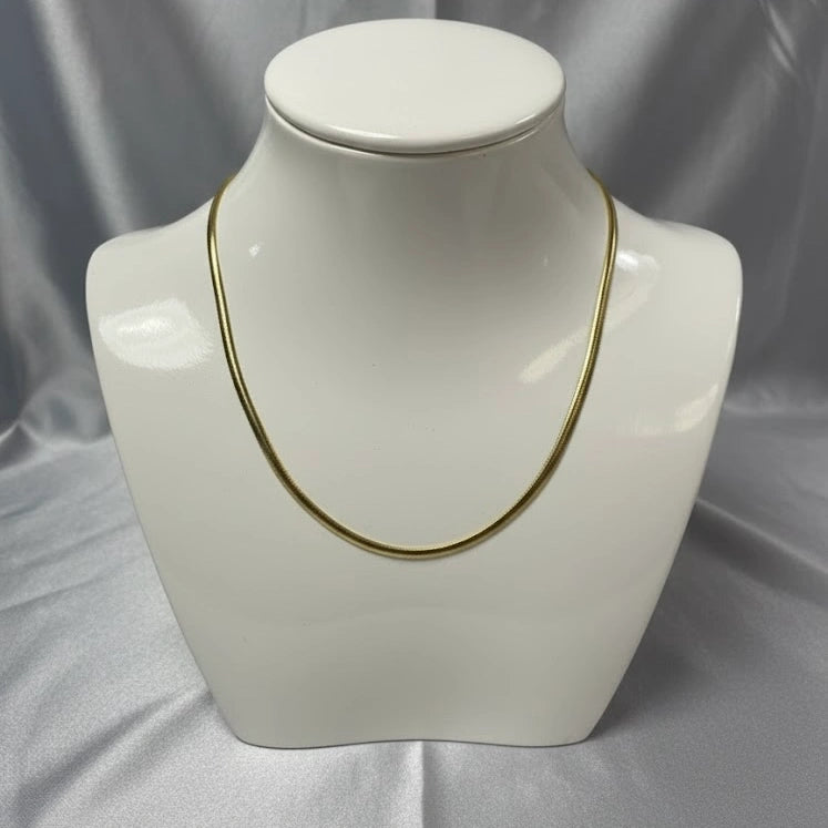 ELEGANT GOLD SNAKE CHAIN