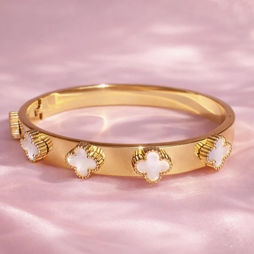 CLOVER BRACELET