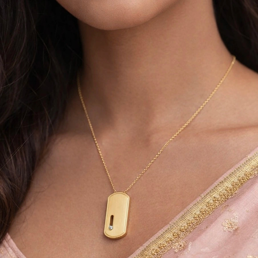 LUME TAG NECKLACE
