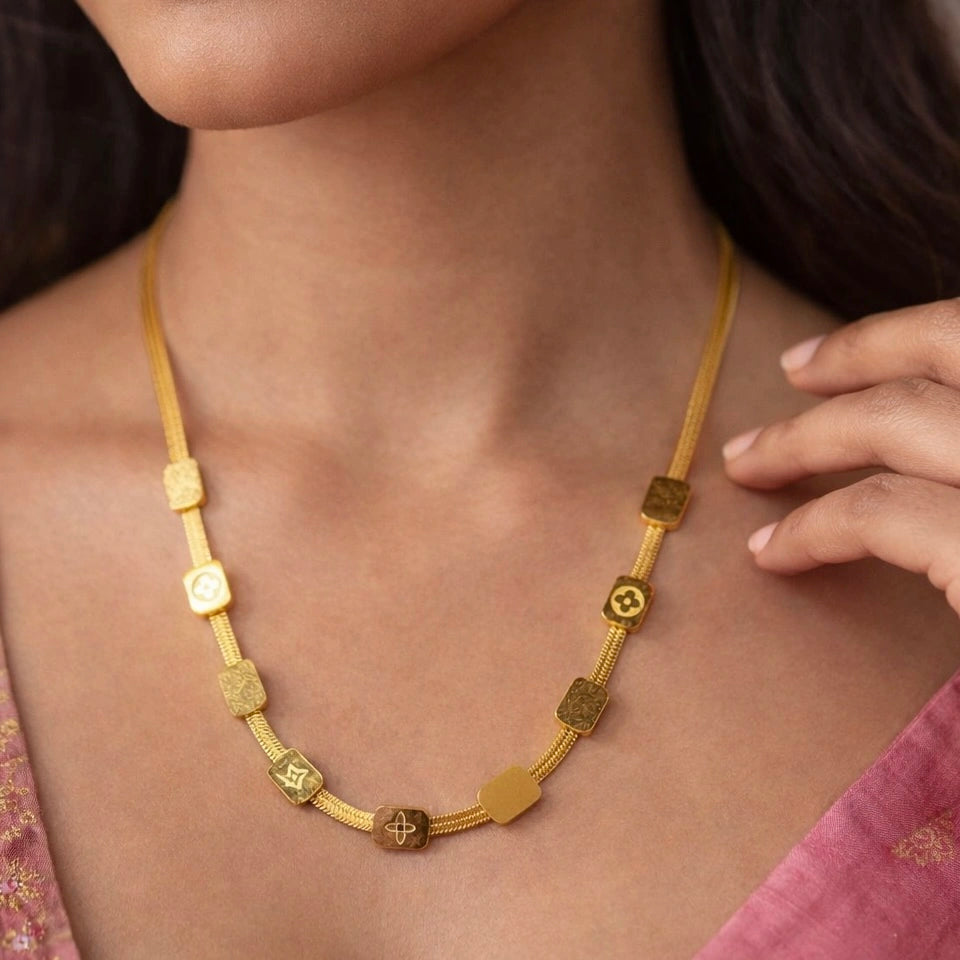 SERENE STRAND NECKLACE