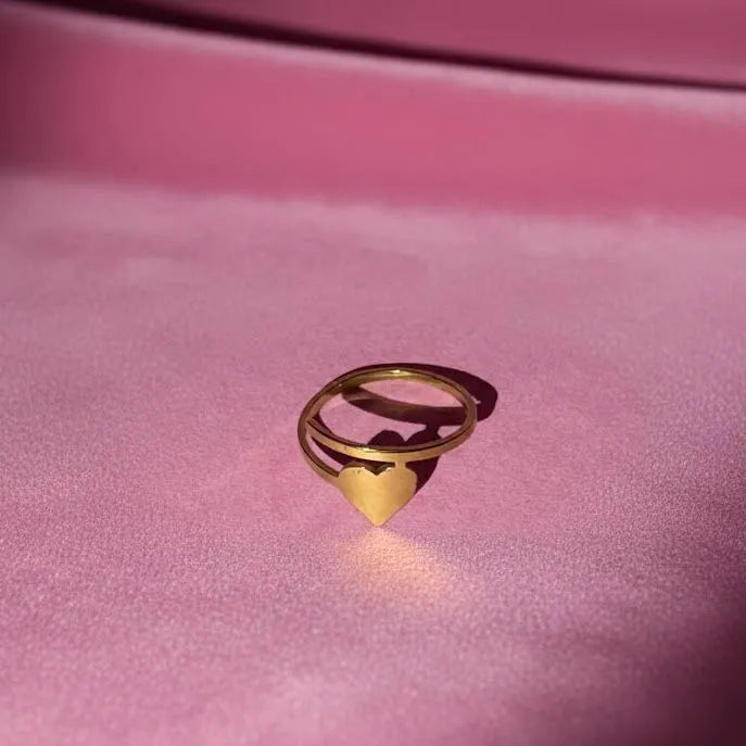 PETITE AMORE RING