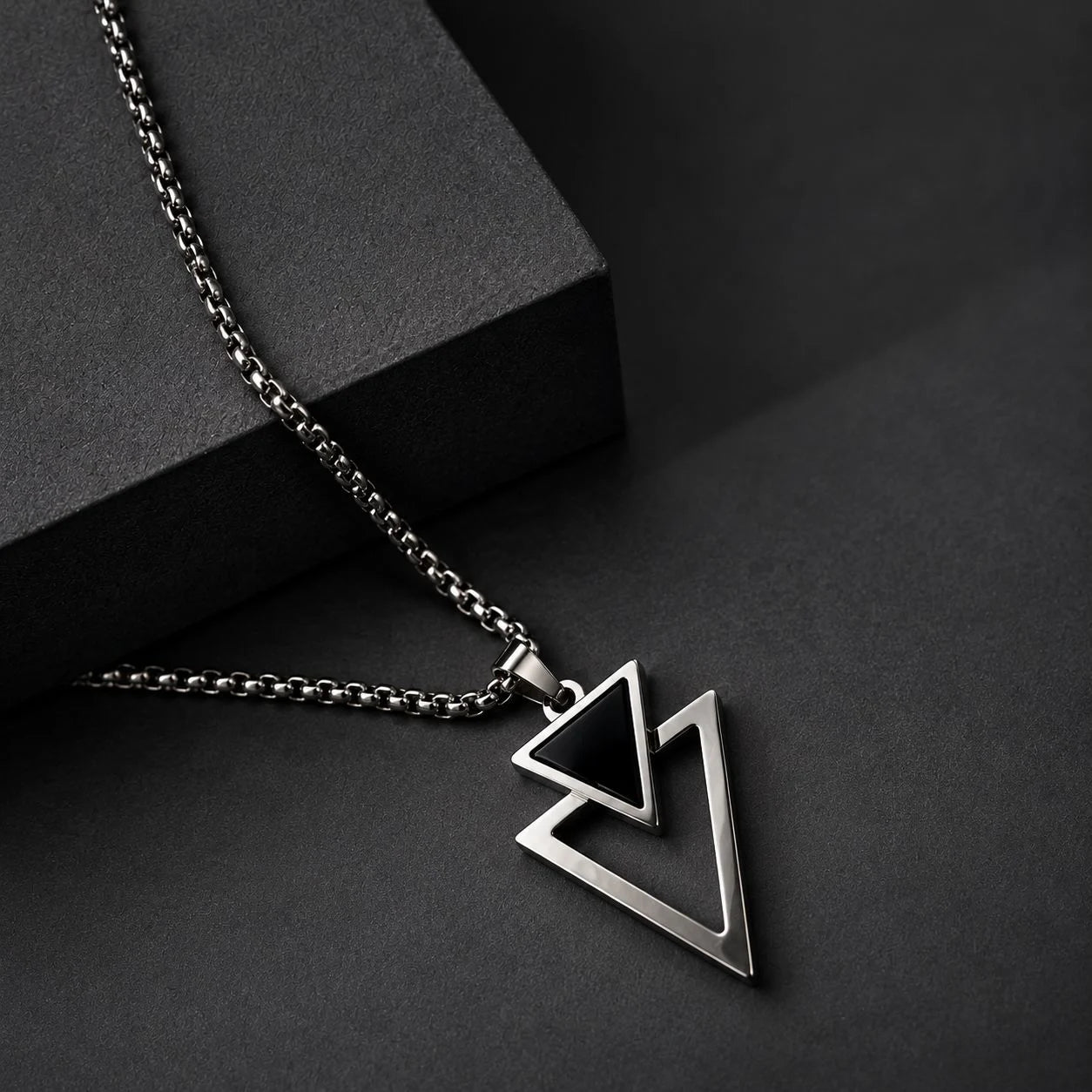 SHADOW VERTEX