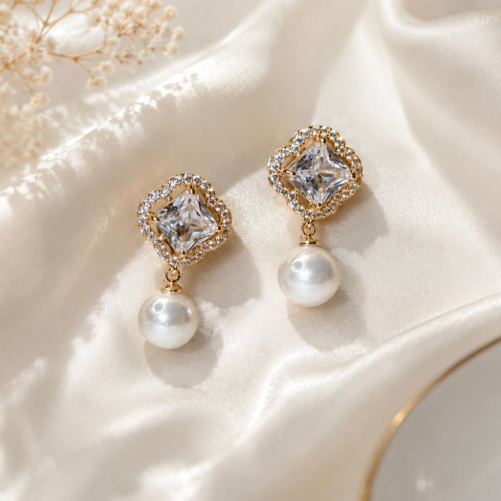 GOLDEN PETAL PEARLS