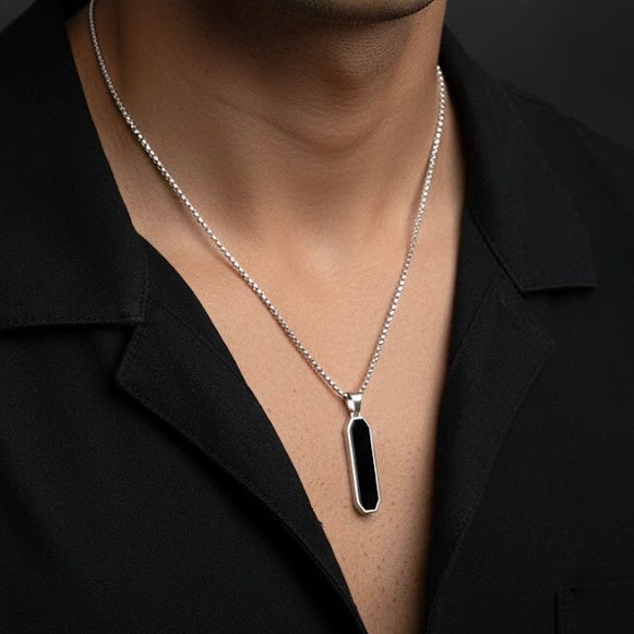 THE PHANTOM NECKLACE MENS