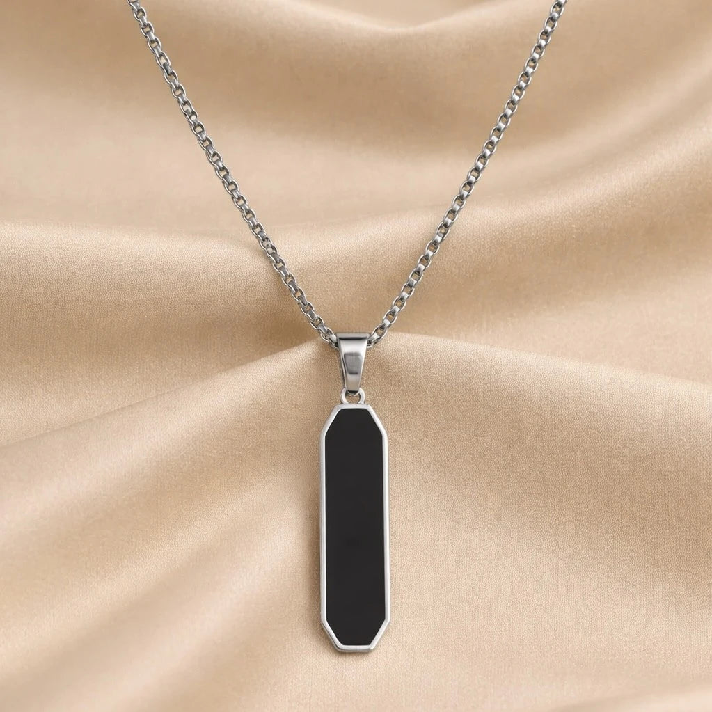 THE PHANTOM NECKLACE MENS
