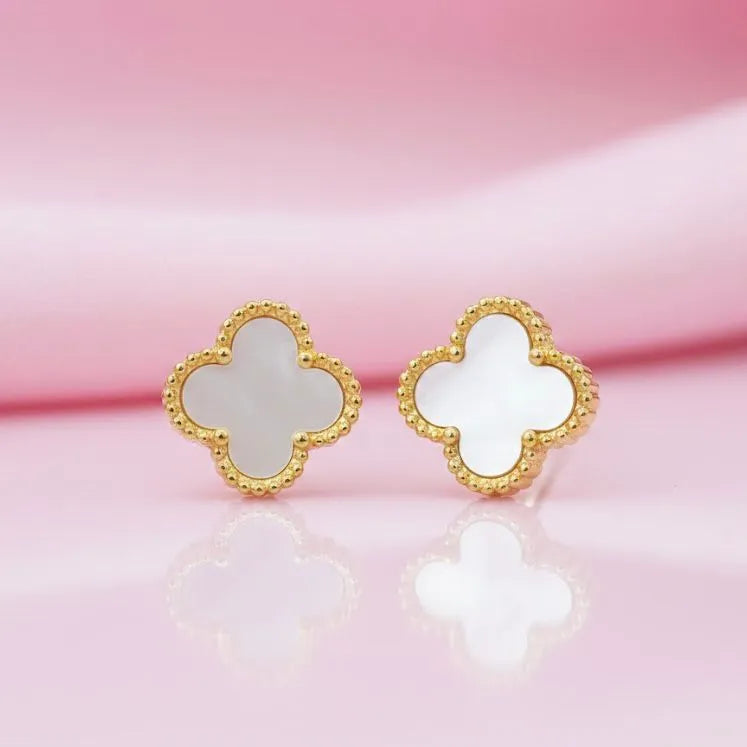WHITE CLOVER EARRINGS